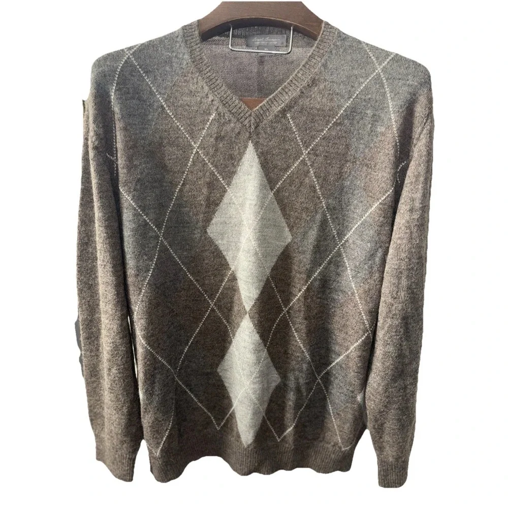 Daniel Cremieux XL  100% Alpaca Signature collection Argyle Pattern V Neck Gramp